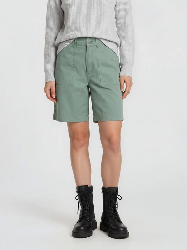 Janni Shorts, sage green