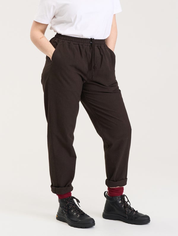 Kanto Anorak Pants, black coffee