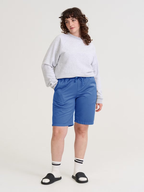 Anorak Shorts, night sky