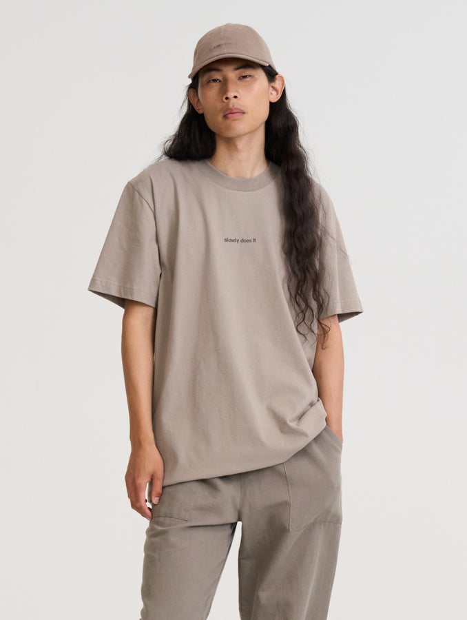 Yoonsik (180cm) wears size  L.